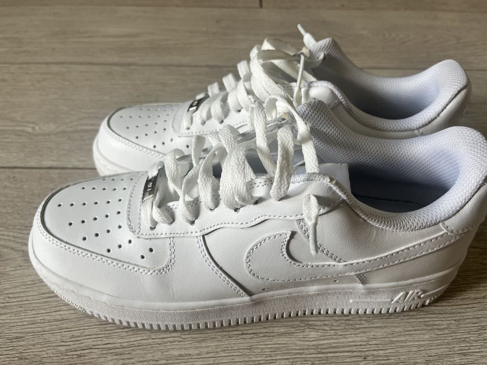 Форсы nike 44 размер
