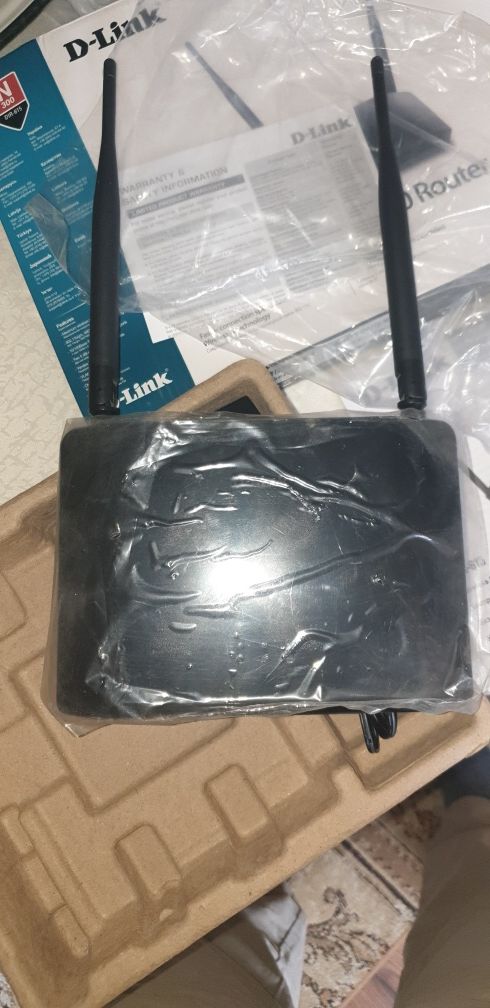 Роутер D-Link DIR-615