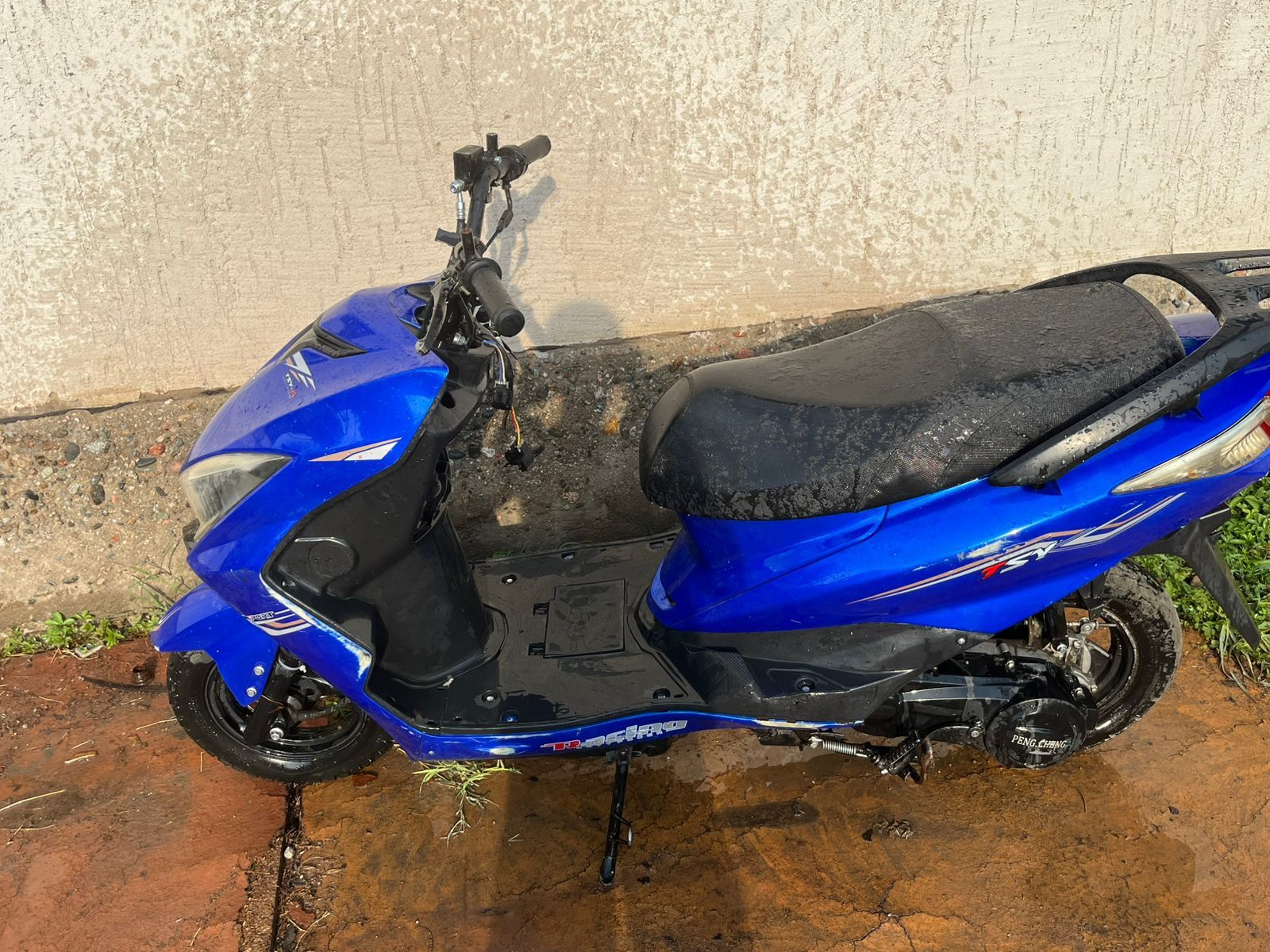 Продам мопед М10