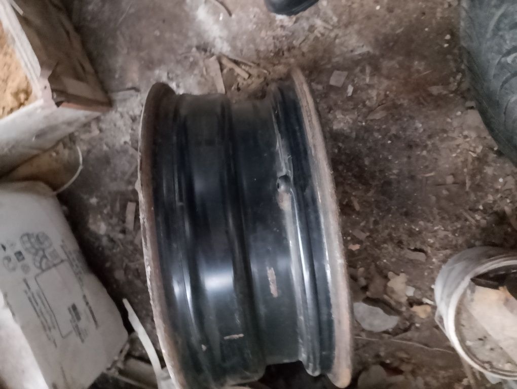 Продам диски штампы на Фольксваген или Ауди