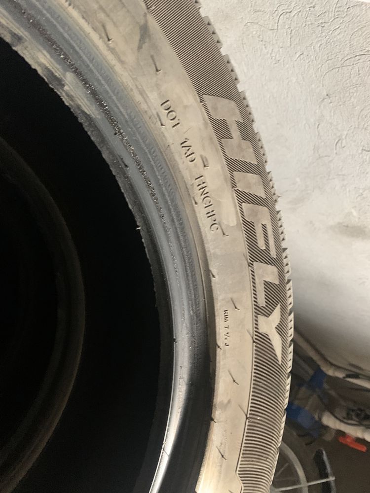 Зимние шины r18 (hifly)