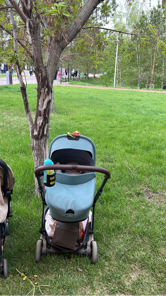 Коляска easywalker charley в идеальном состоянии