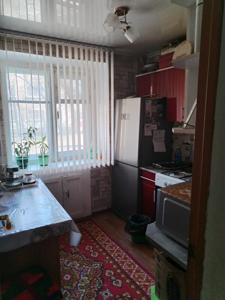 Продам 2-х комн квартиру.
