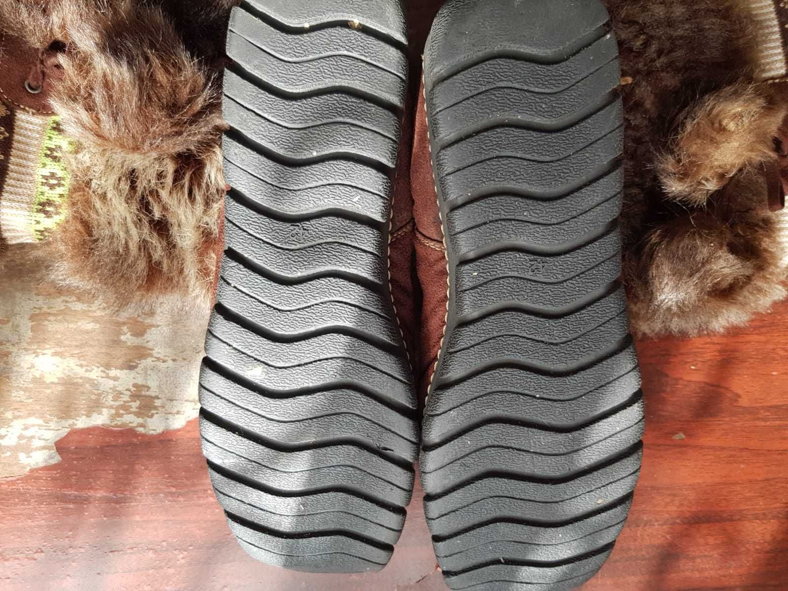 Сапоги зимние женские продаю