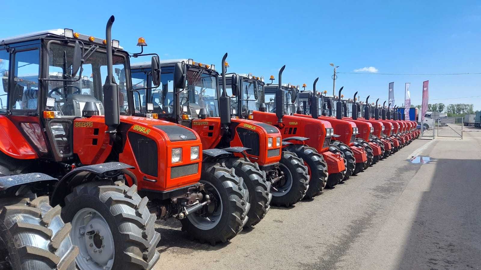 Трактор Беларус 1025.2