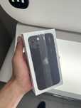 Запечатанный iphone 13  1 год гарантия