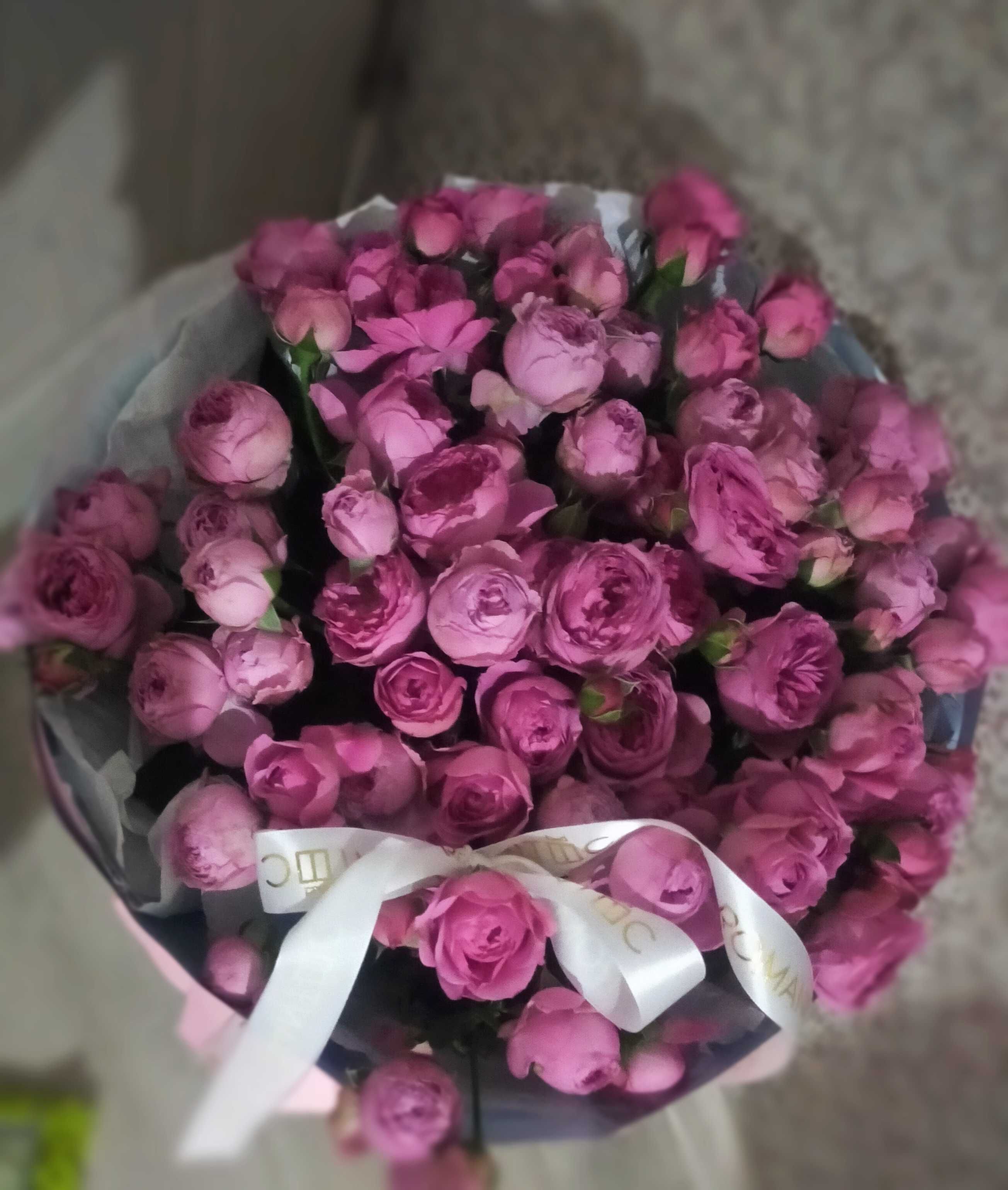 Букет из кусковых роз