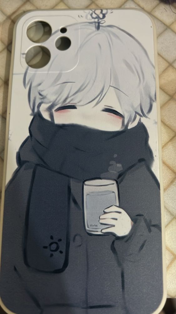 чехлы айфон разные