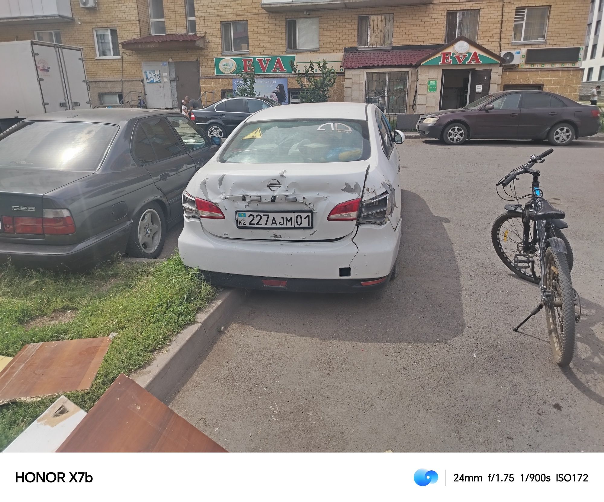 Продам авто ниссан альмера 2014г