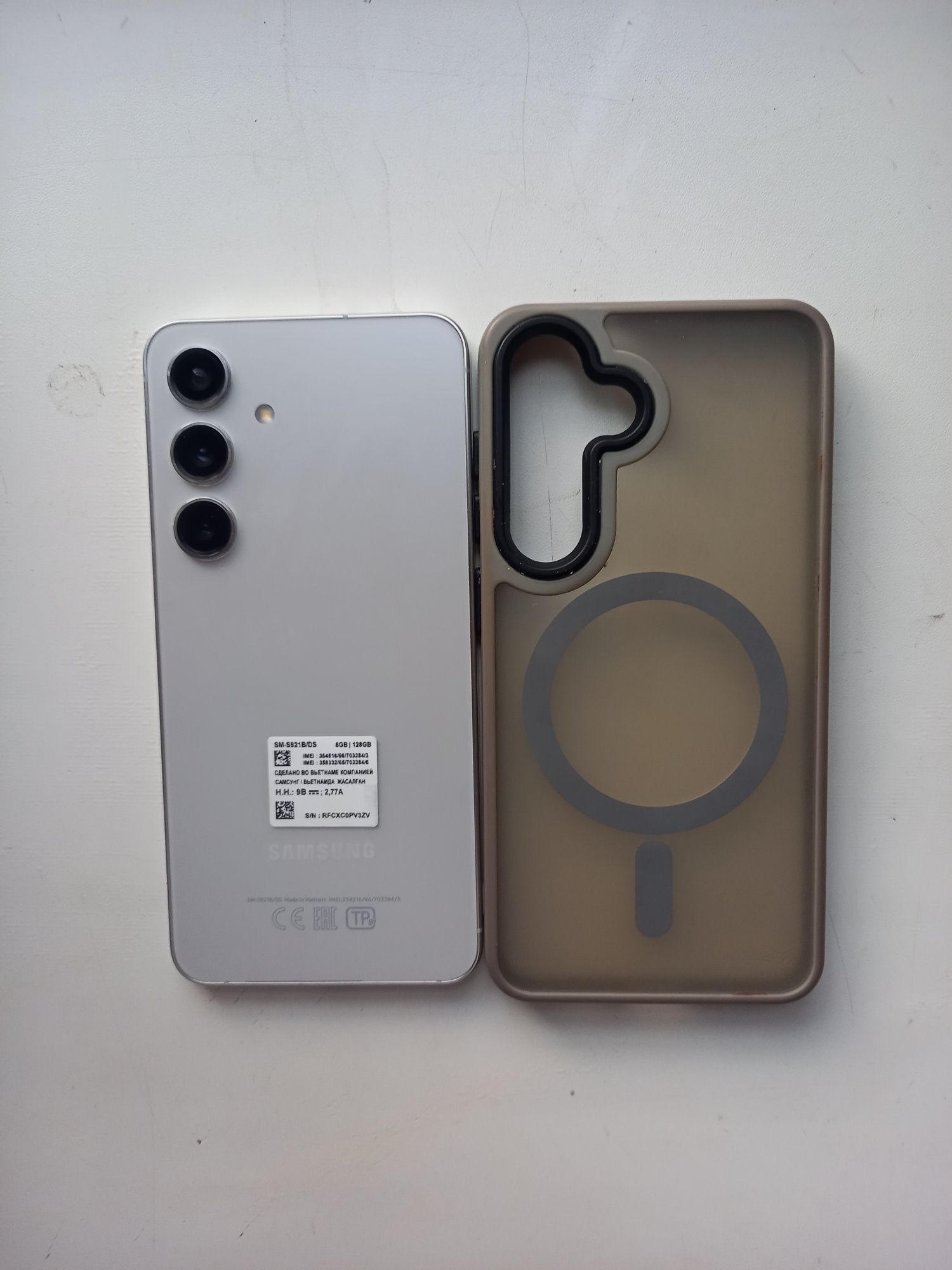 Продам Samsung s 24