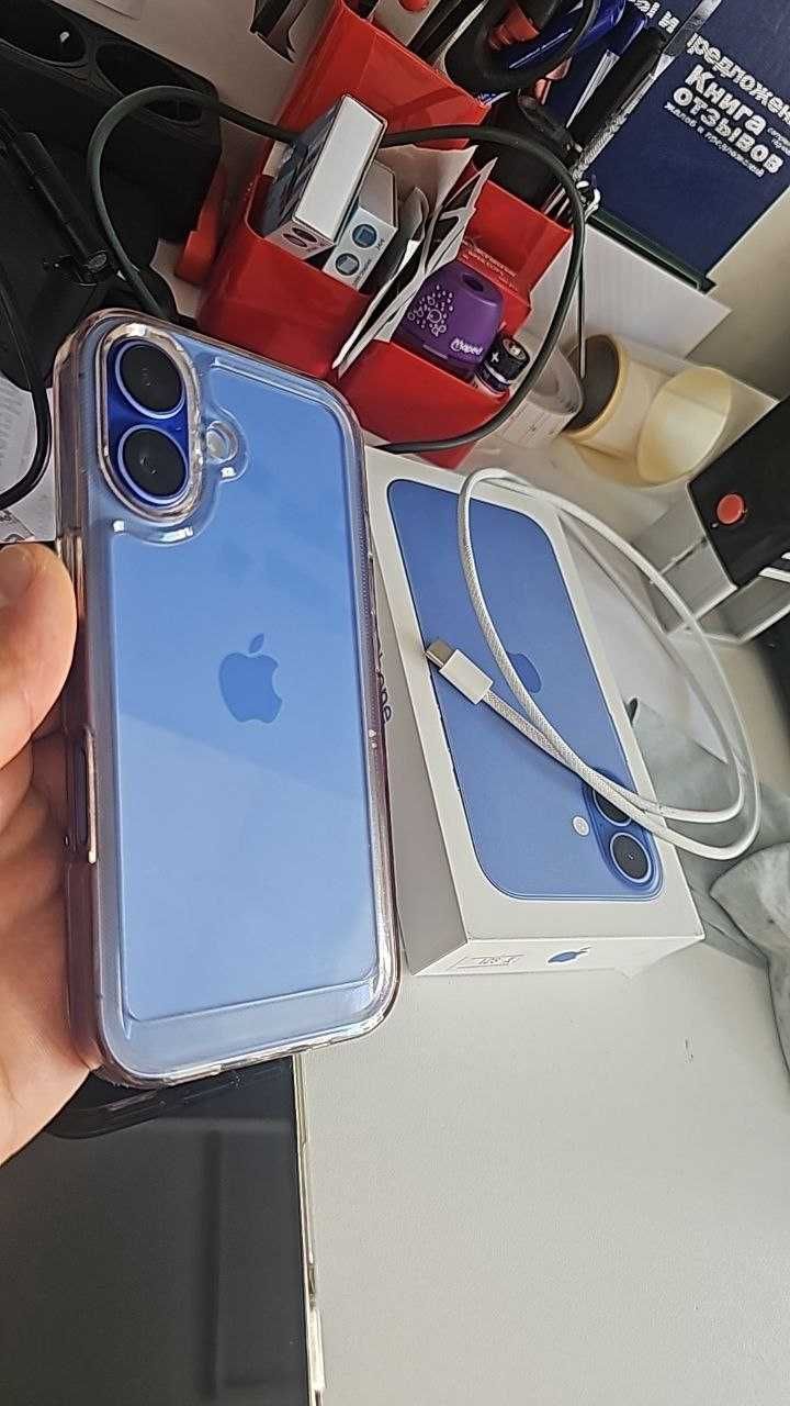 iPhone 16 – 128 гб.