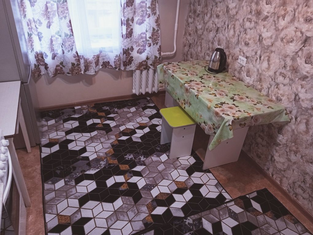 Сдам 1,5ку посуточно в районе стрелка 7000т