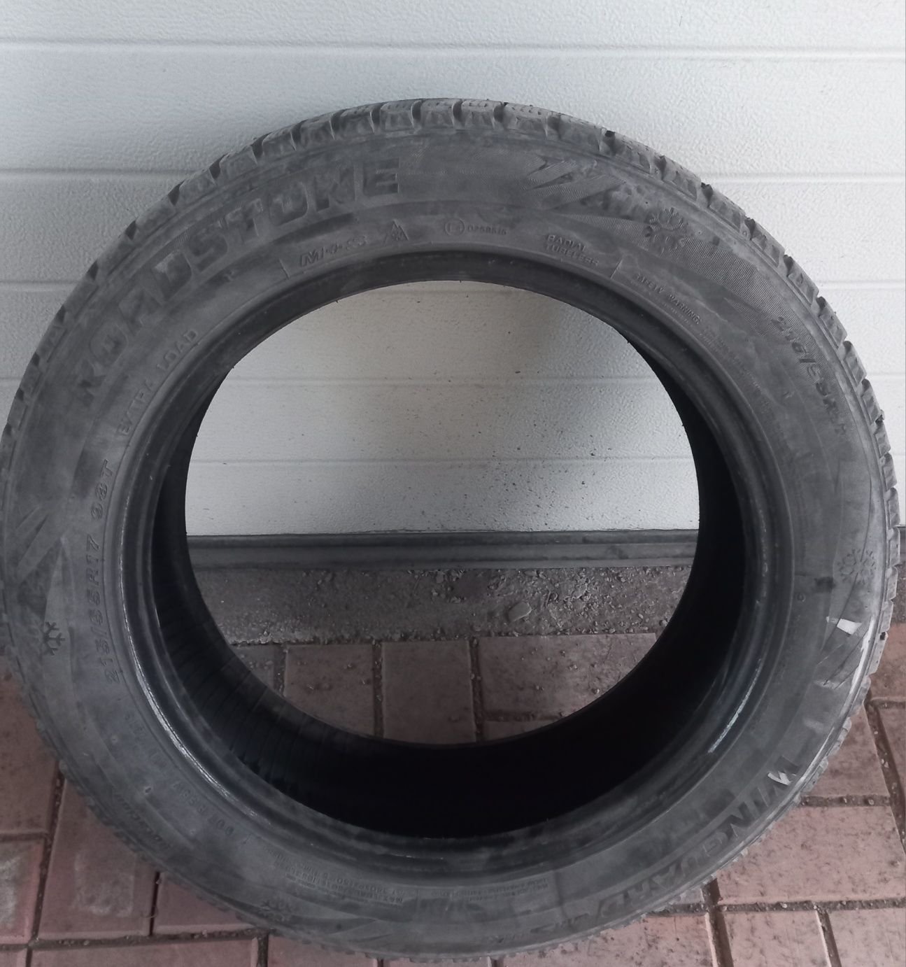 Зимные шины Roadstone