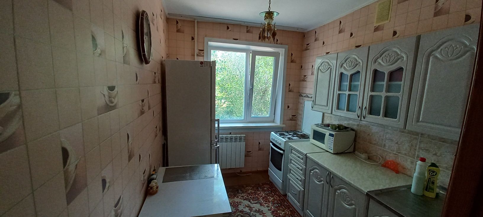 Продам 3-х комнатную квартиру в отличном районе