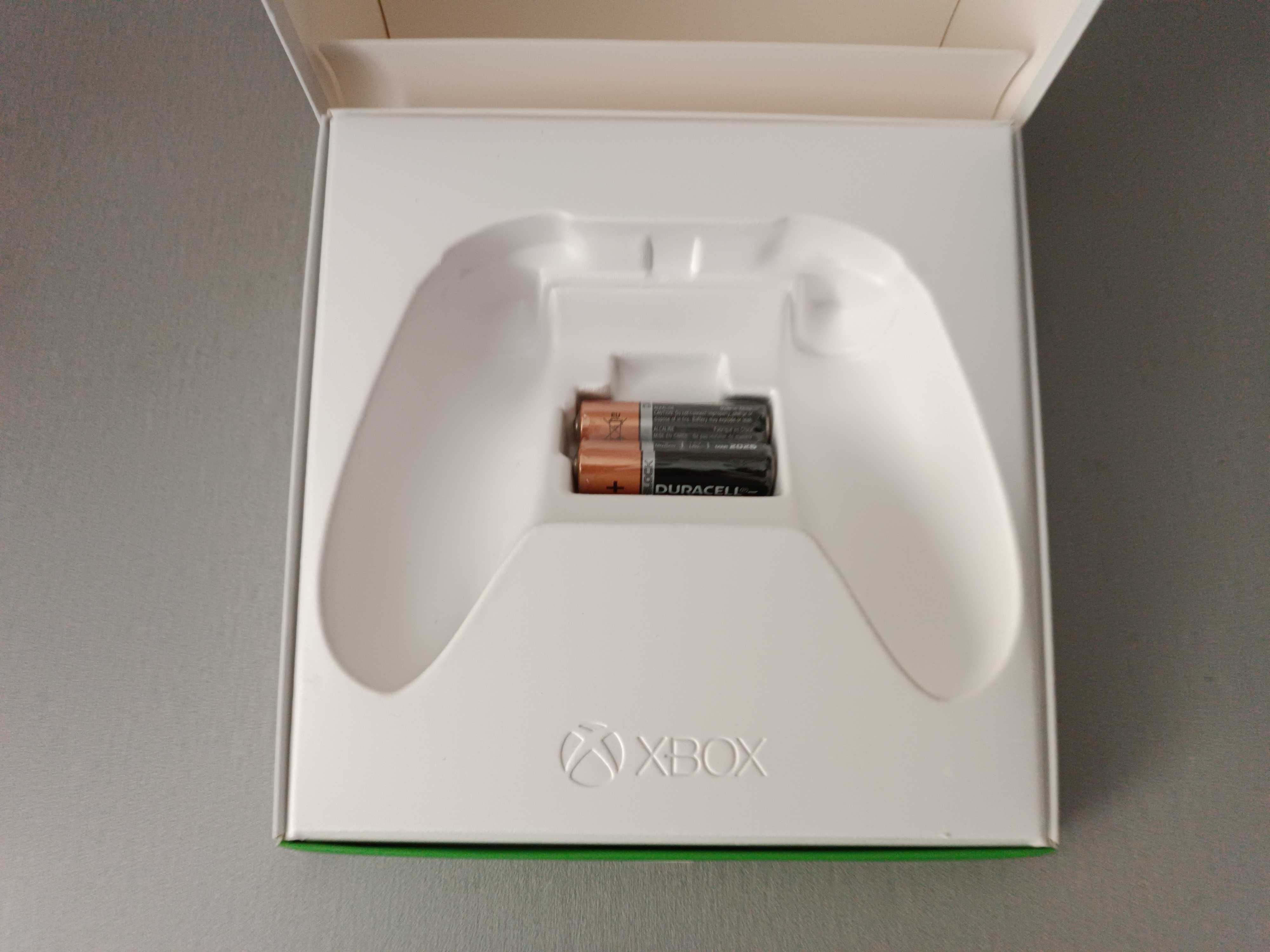 Xbox one геймпад контролер + аккумулятор!