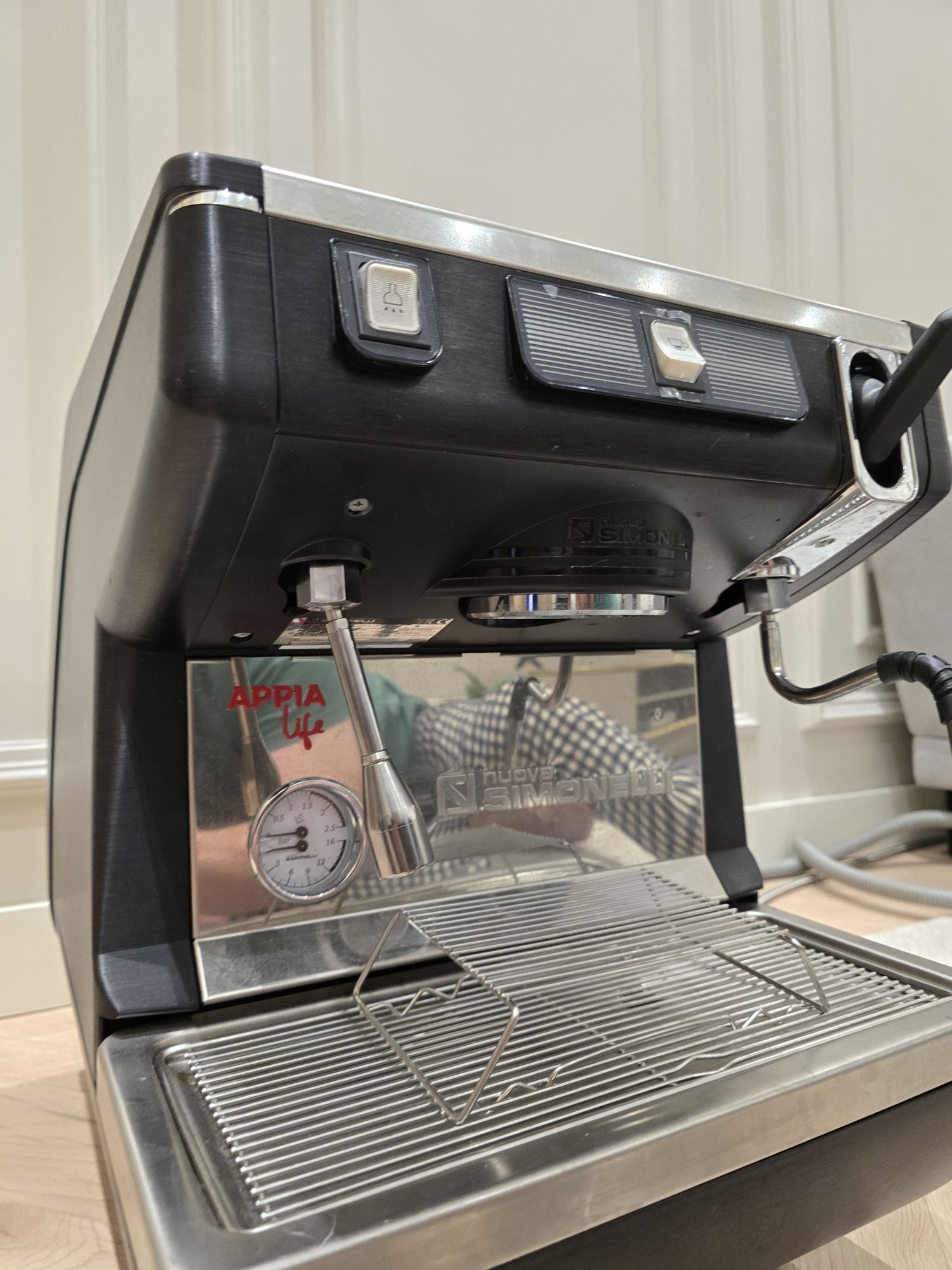 Кофемашинка Simonelli nuova