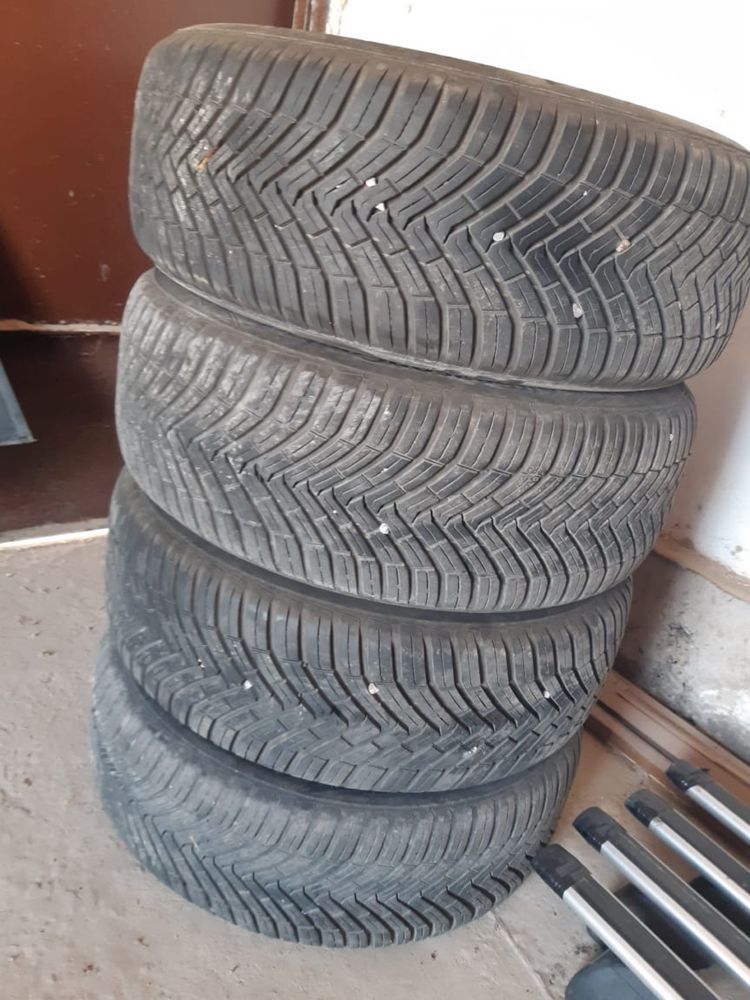 Продам шины 205/55/16