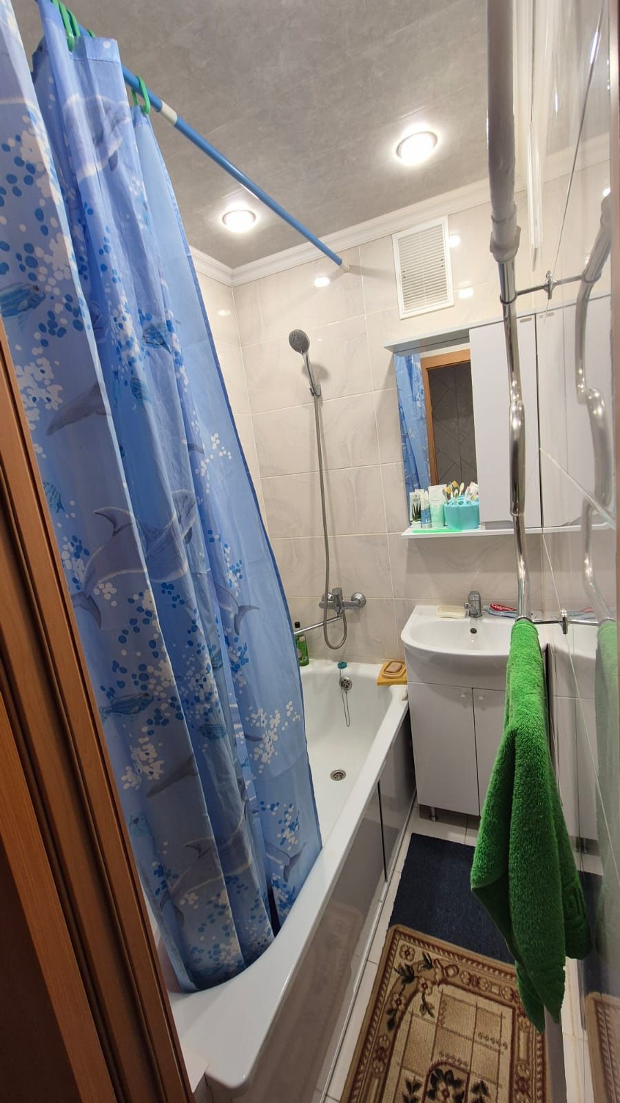 Продам 3 комн.кв Лермонтова 59 Общ.пл 63 кухня 6.2
