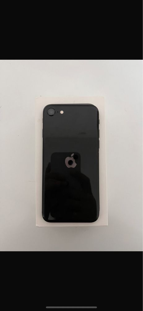 Iphone SE продается