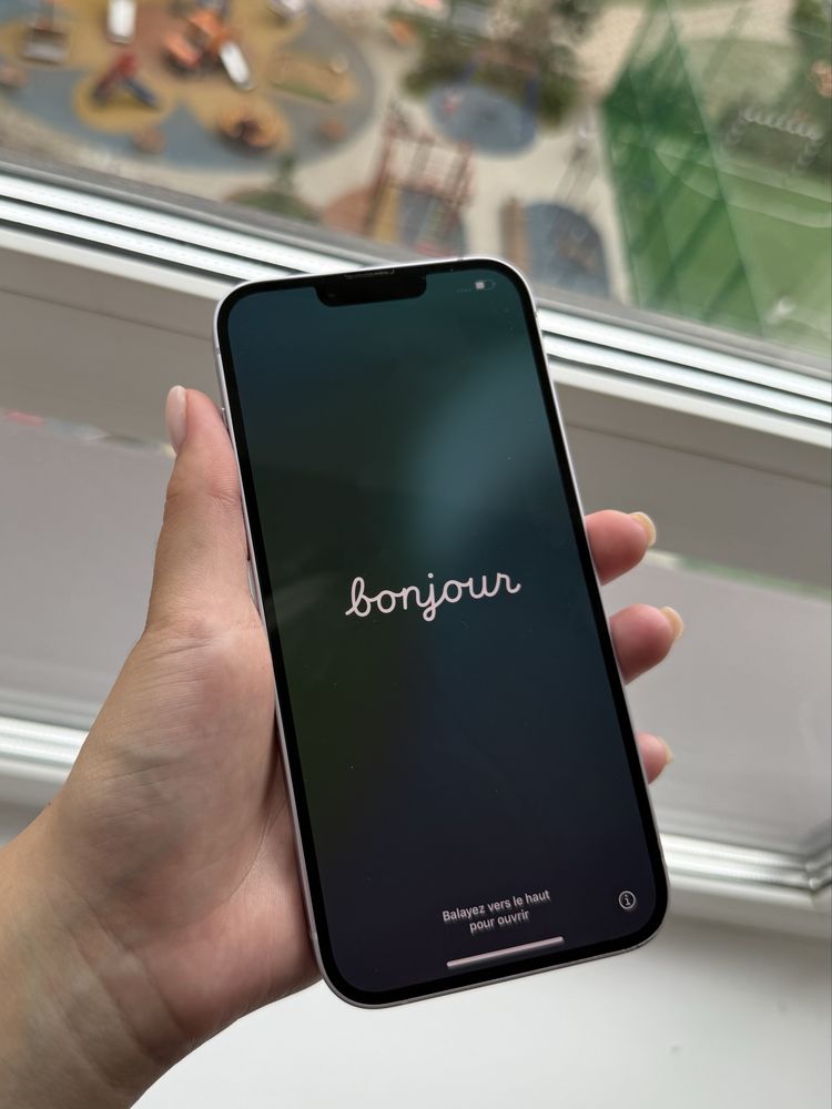 Продам iPhone 14 Plus