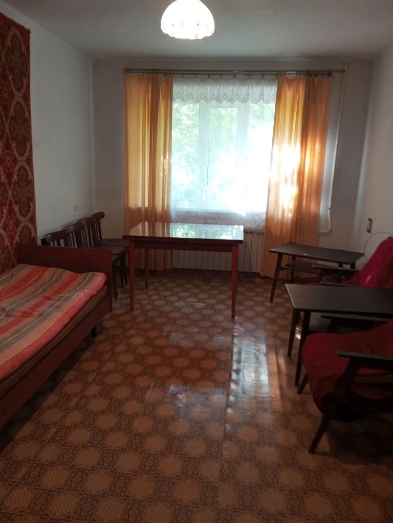 Продам 2-х комнатную квартиру в районе КЖБИ