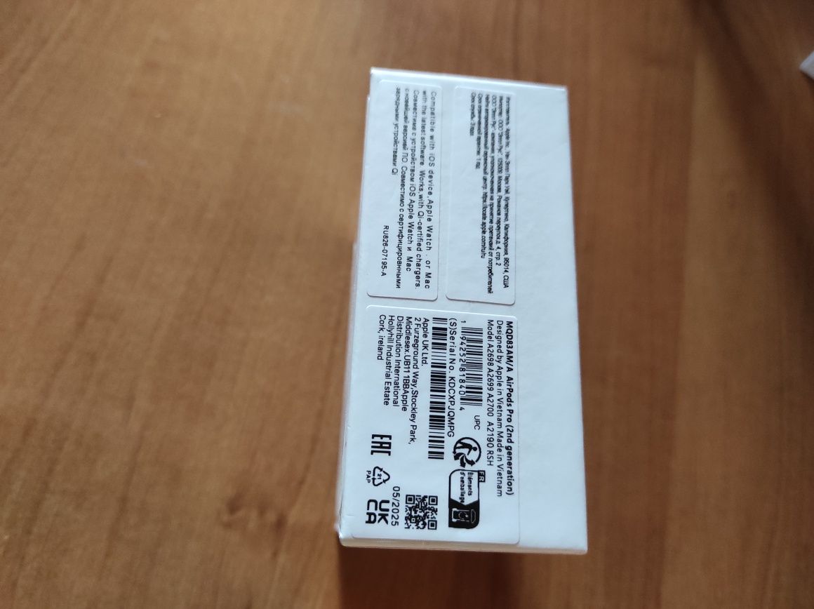 AirPods Pro 2nd Generation with MagSafe Charging Case ( запечатанный )