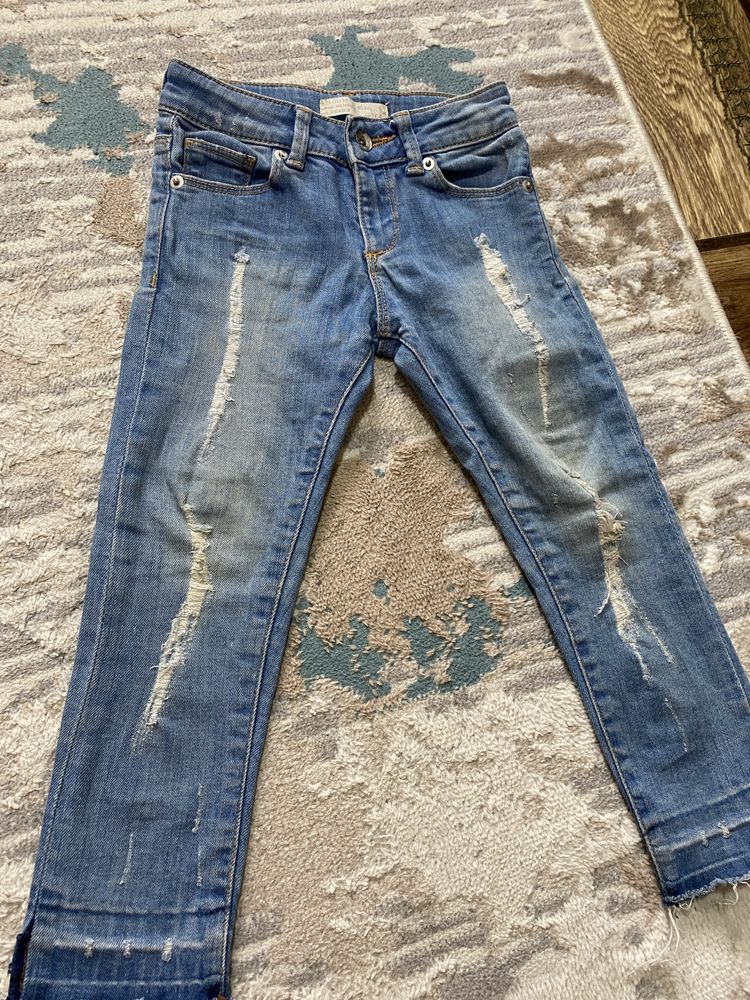 Продам детские вещи по 1000