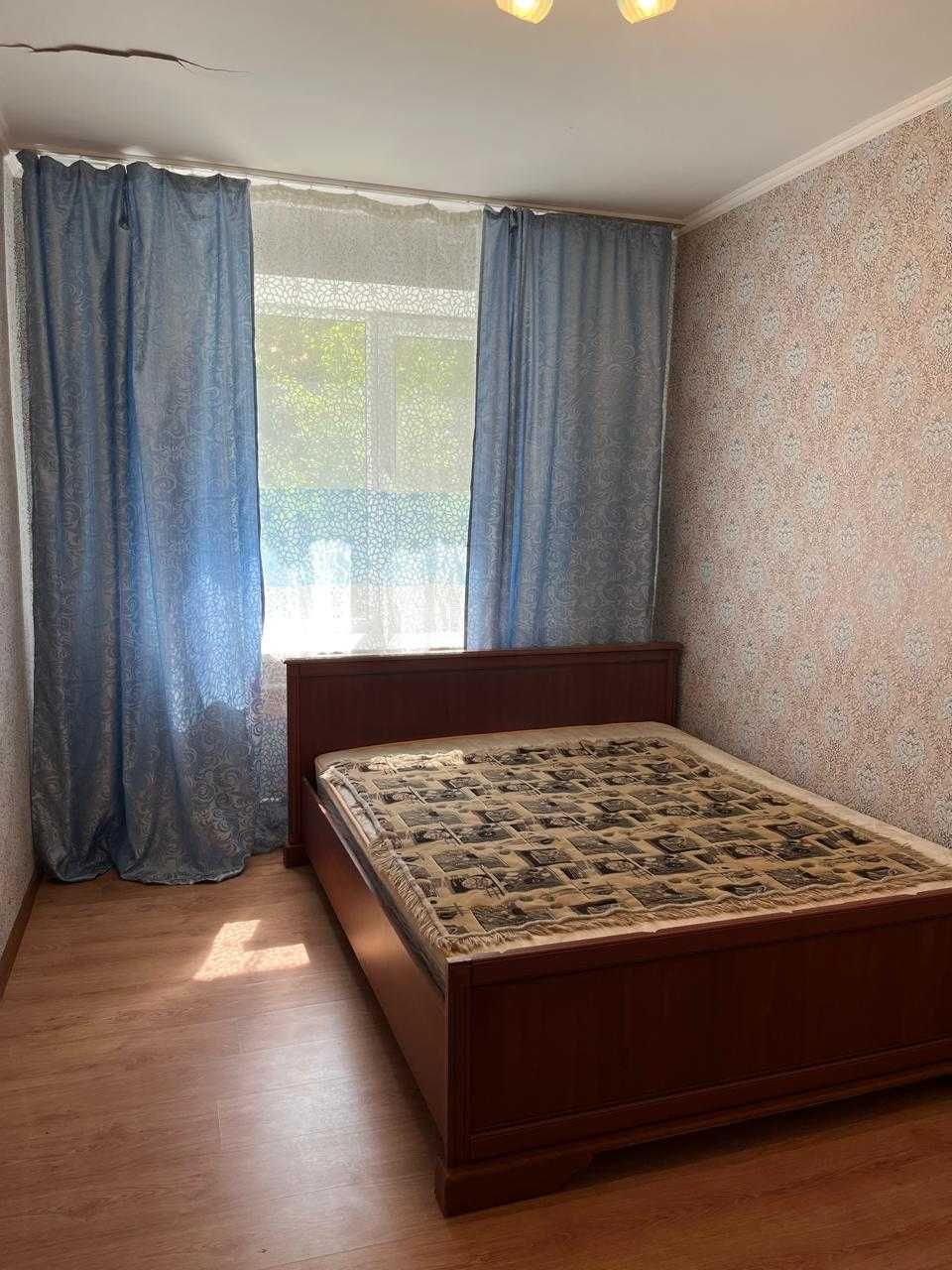 Продаётся 2-х комнатная кв. по адресу:  
ул. Молдагуловой 17/6 (ТОРГ)
