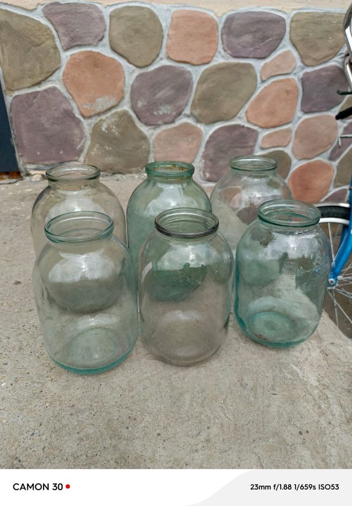 Продам стеклянные  банки