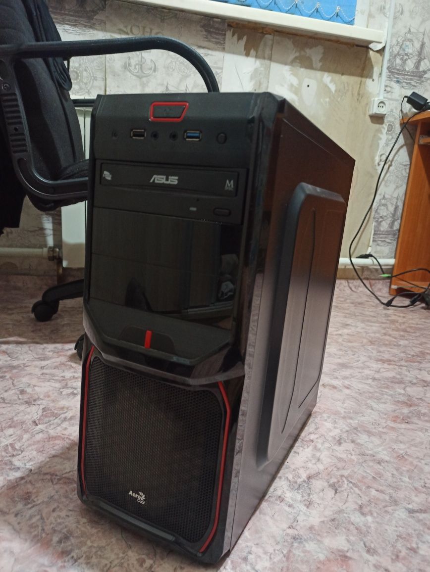 Продаю Компьютер Asus,