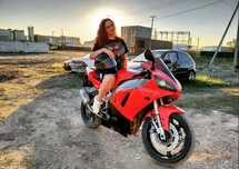 Продам мотоцикл Yamaha R1 2001г, 1000сс