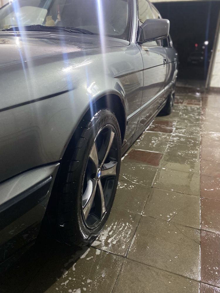 Продам авто марки BMWe34