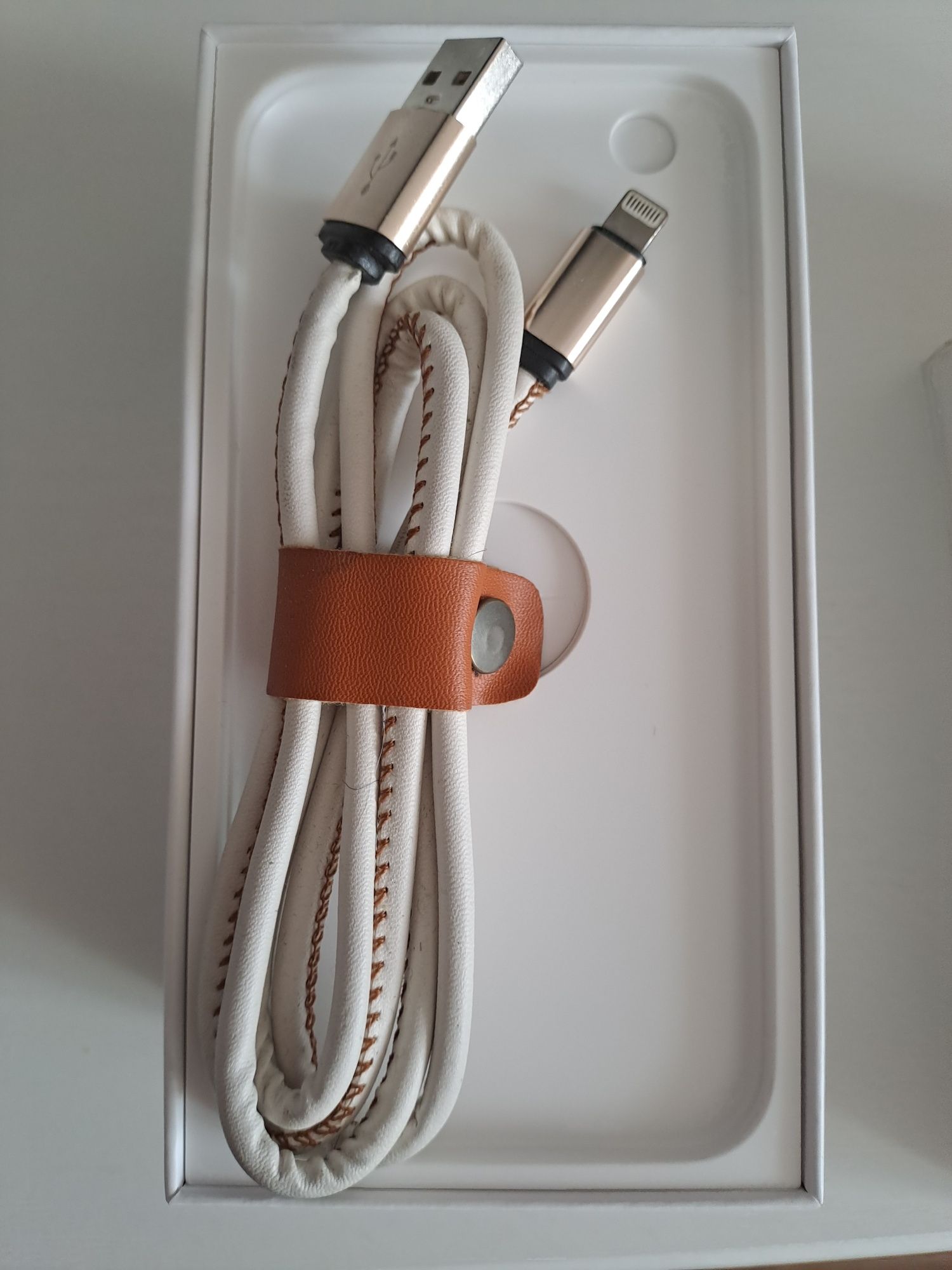 Продам IPhone 6s