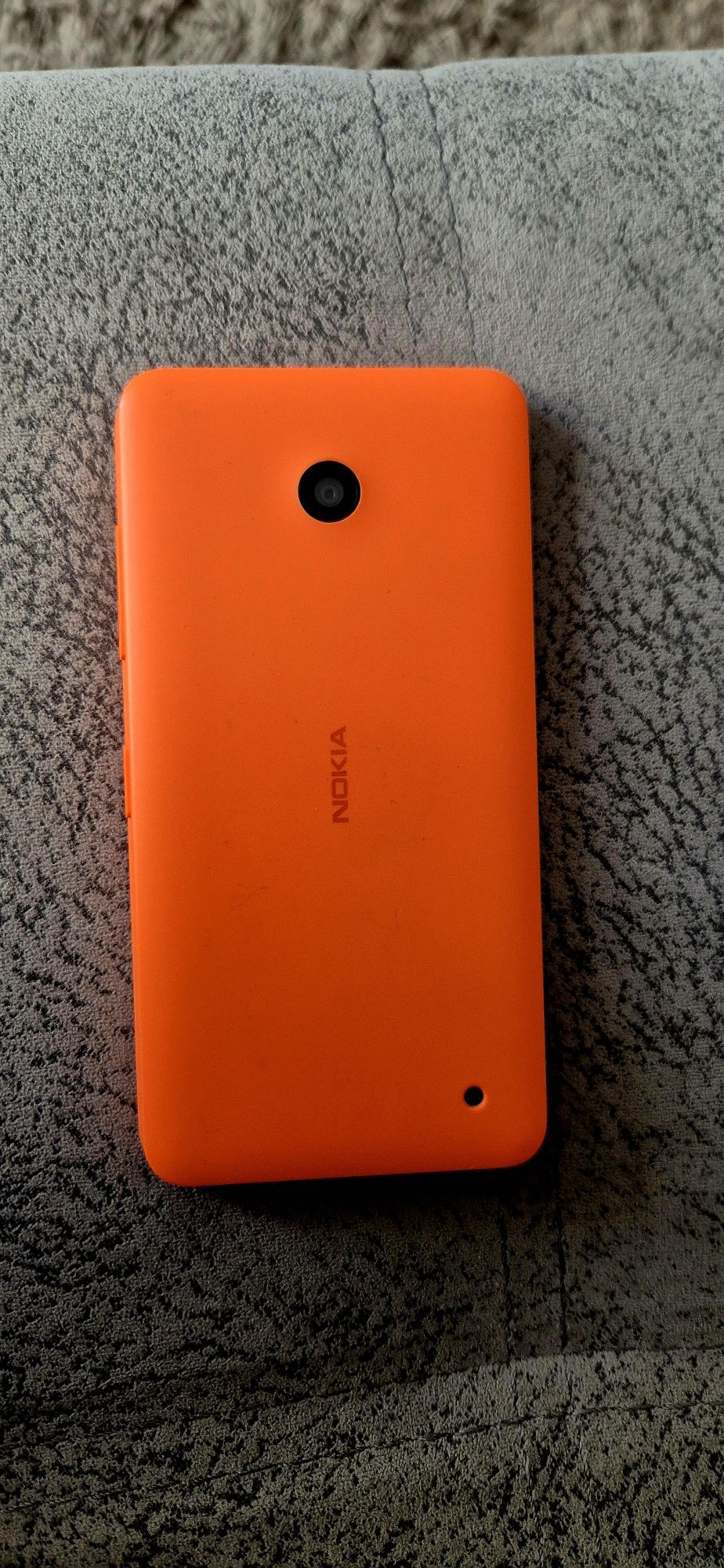 Nokia lumia 630 в хорошем состоянии