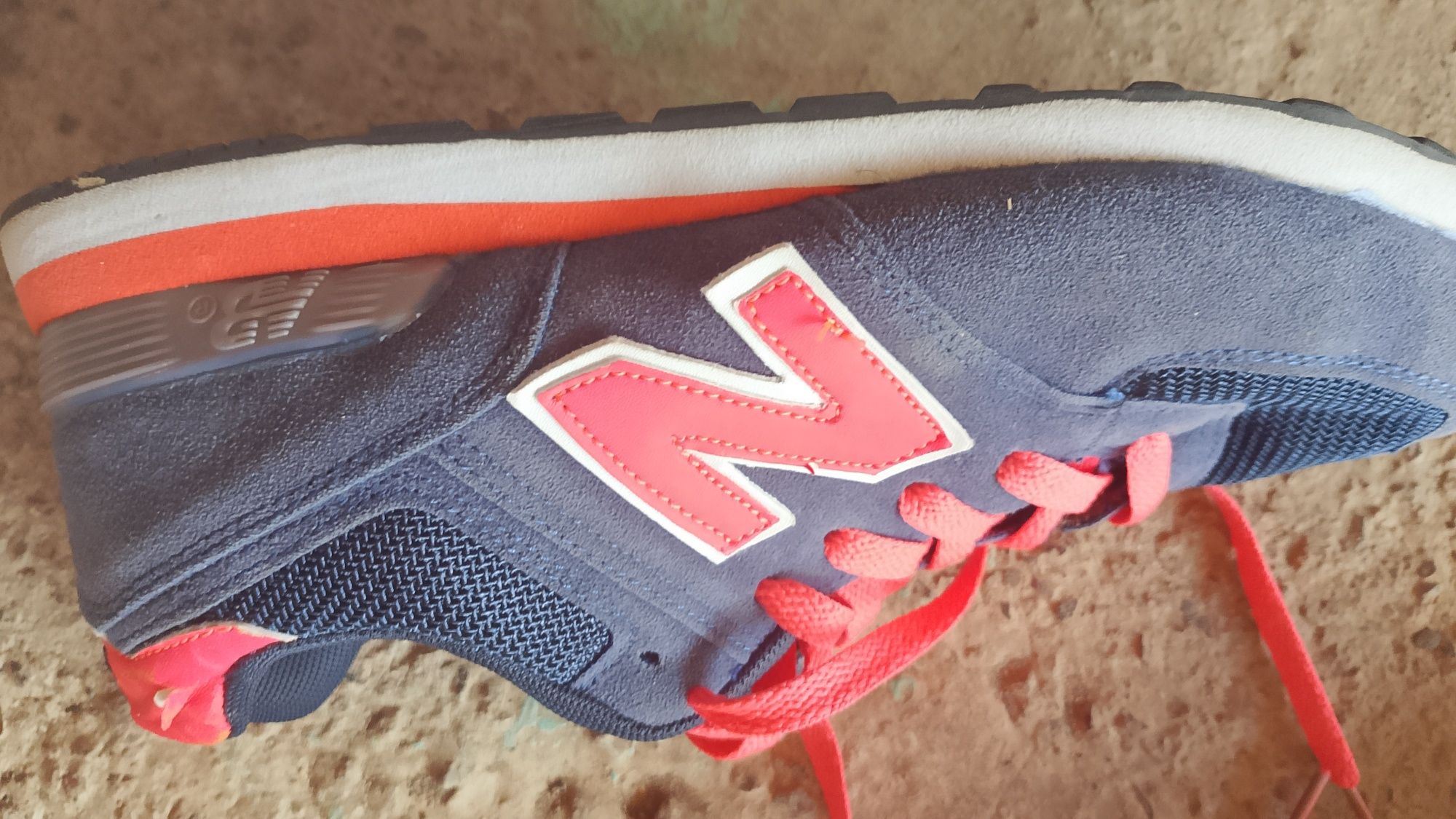 Красотки new balance