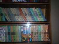 Продам книги подписные,фантастика и другие