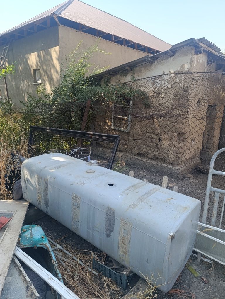 Бензобак 800 л цена договорная