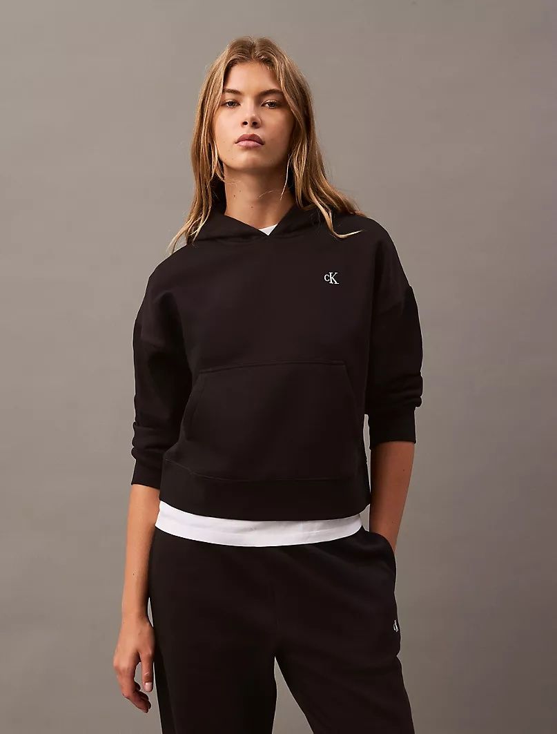 Женские спортивные костюмы от Calvin Klein