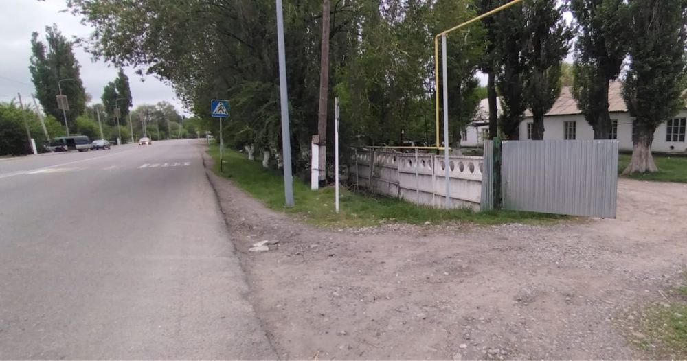 Срочно продам участок вдоль трассы Карабулак-Талдыкорган.