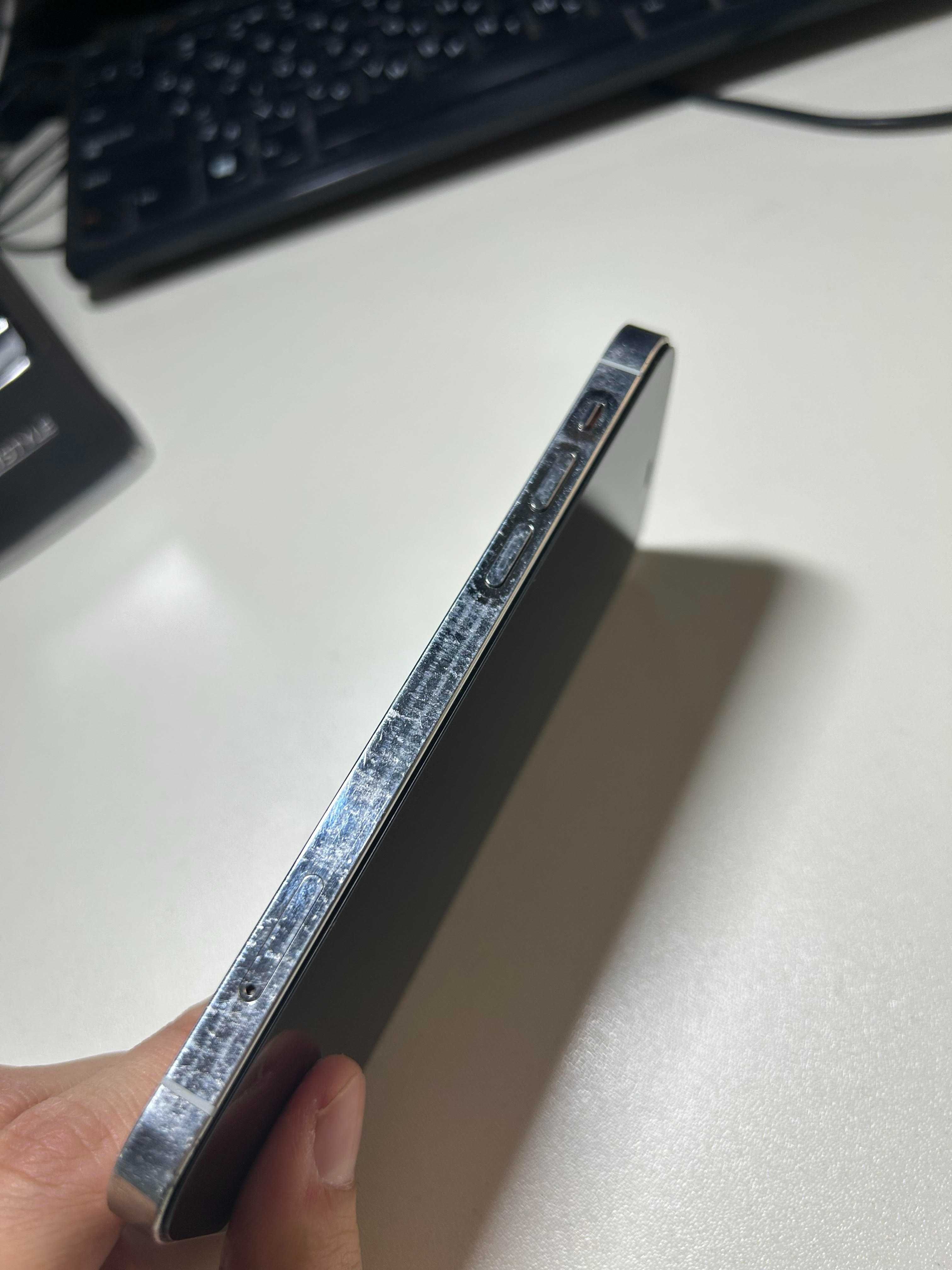 Смартфон Iphone 12 Pro 256GB Silver