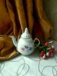 Вазочки, чайник, наборы для чая и кофе