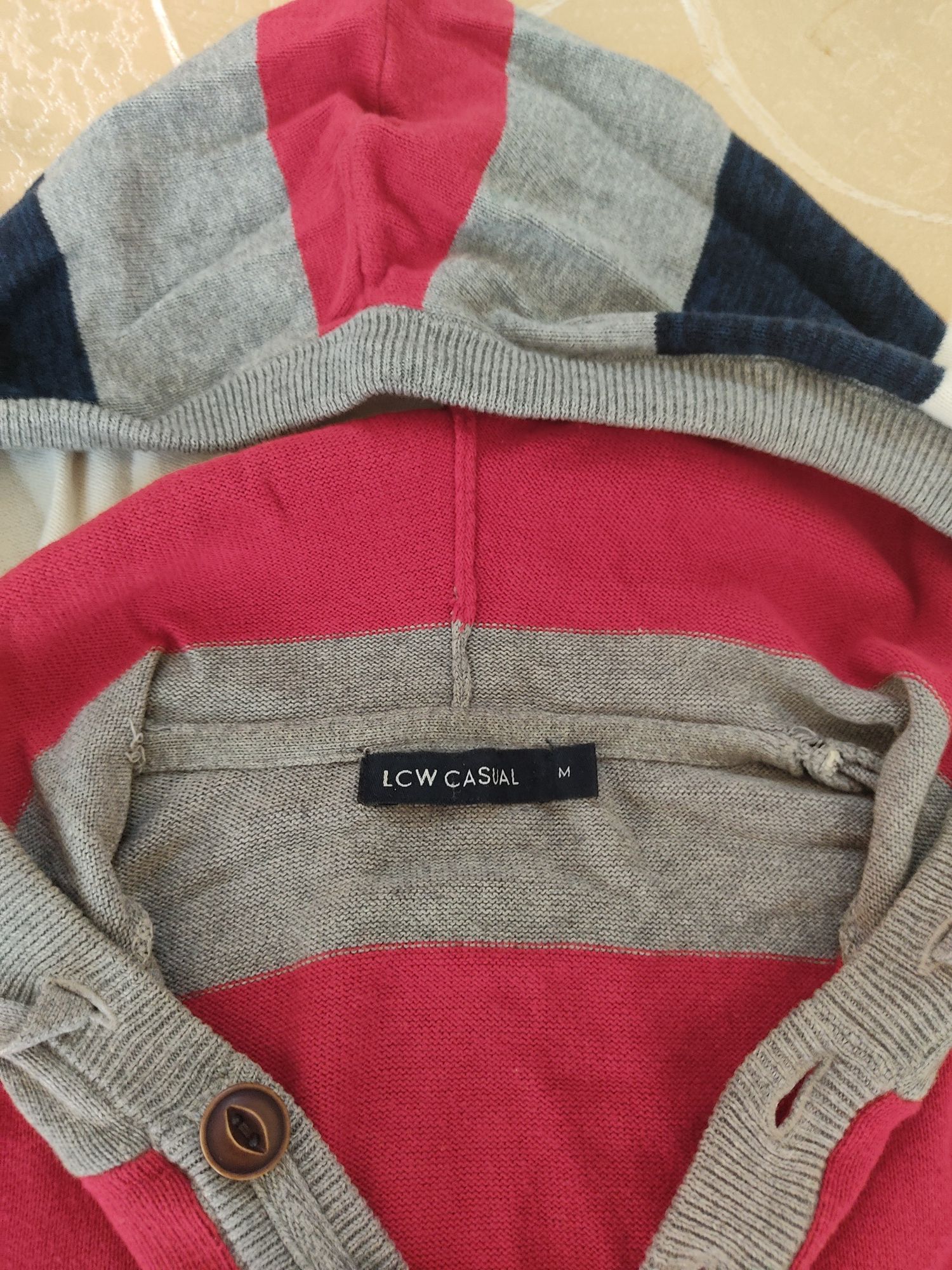 Продам мужские свитеры зимние