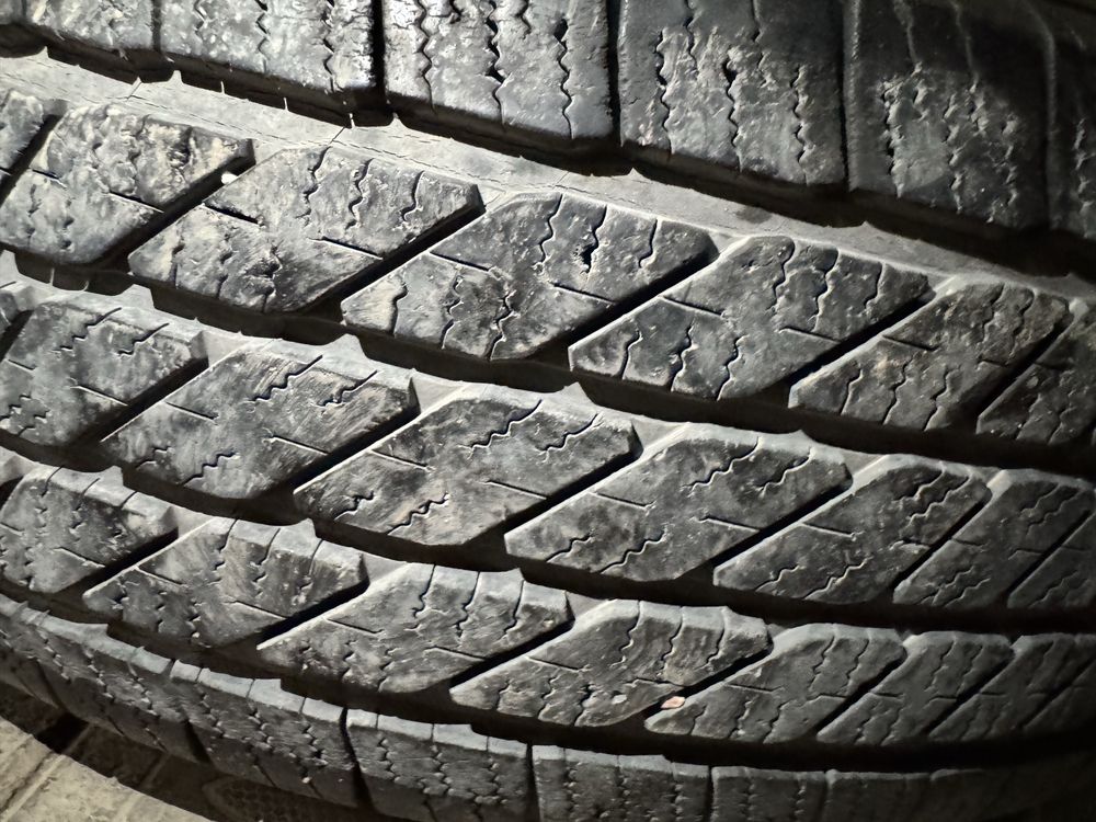 Michelin 265/65 R17 с литьем от Prado – 1 шт, зимняя шина + диск