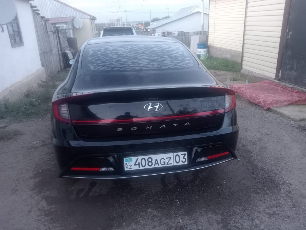 Легковой авто саната