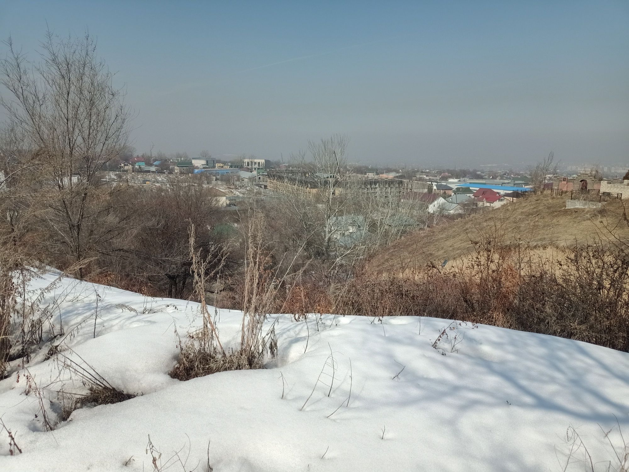 Участок 6 сотак с Времянкой 2х комнатная в горах чистый воздух