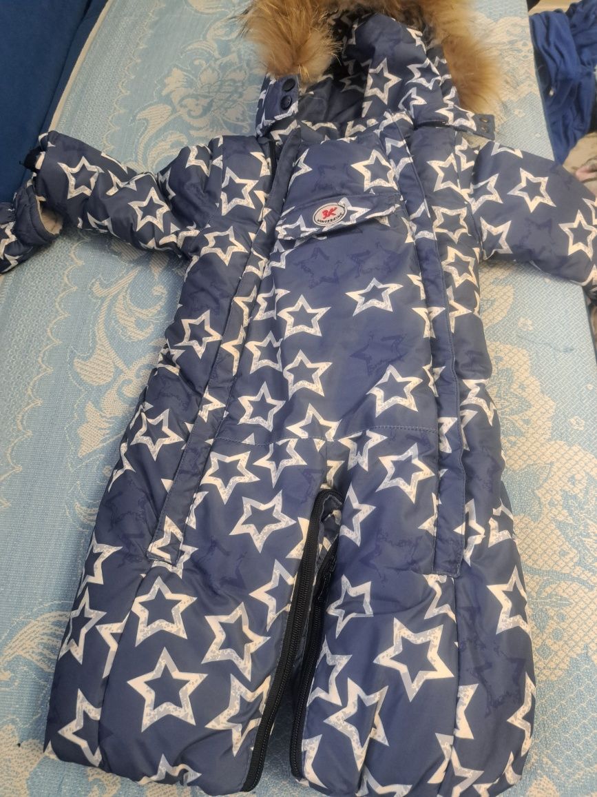 Продам детский зимний комбинезон