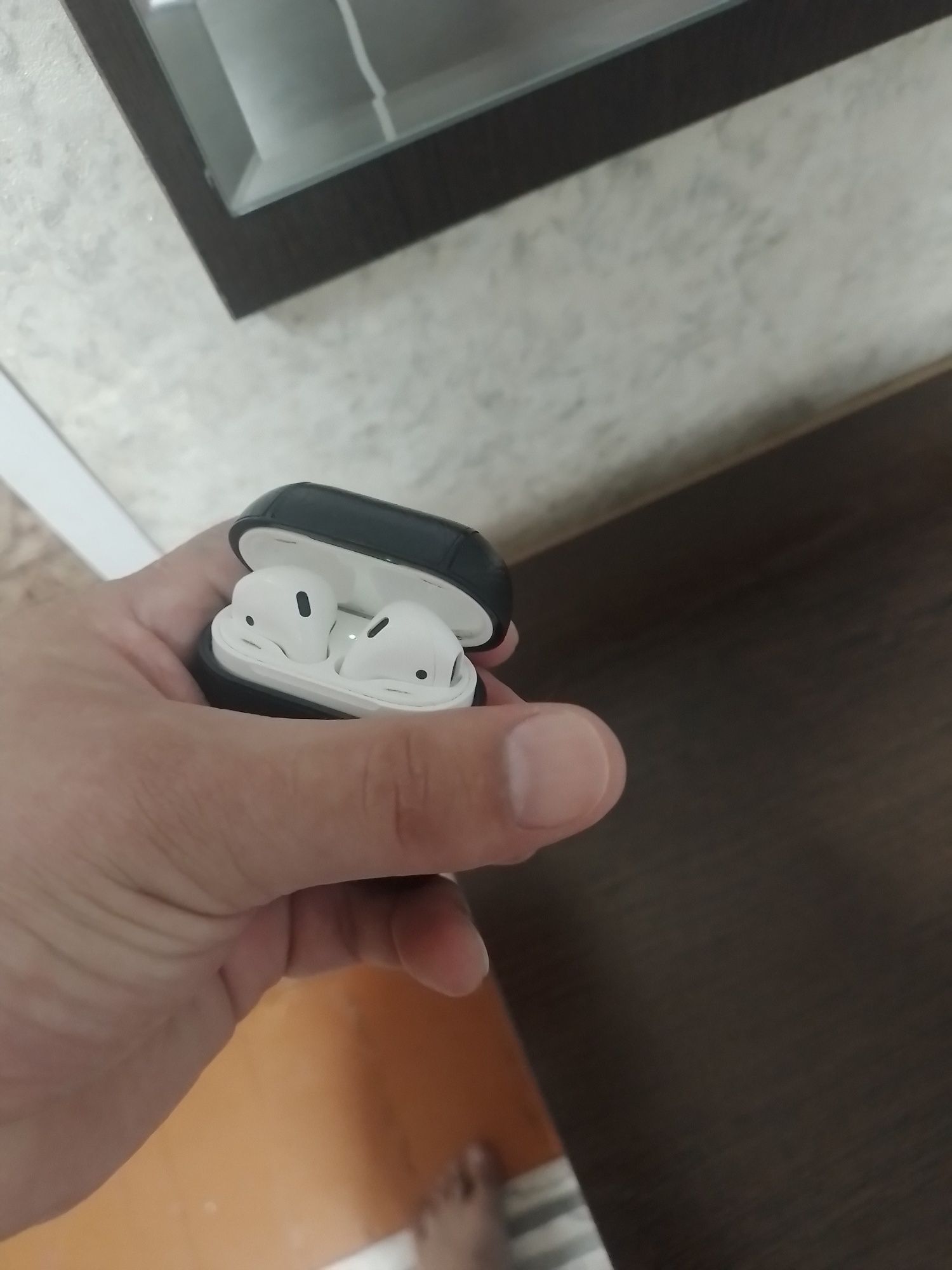 Airpods оригинал