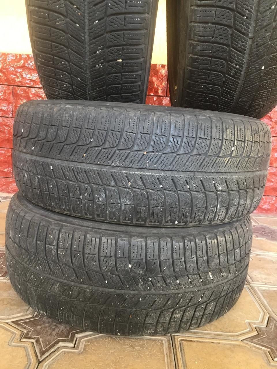 В продаже балоны зимний MICHELIN размер 215/55 R16