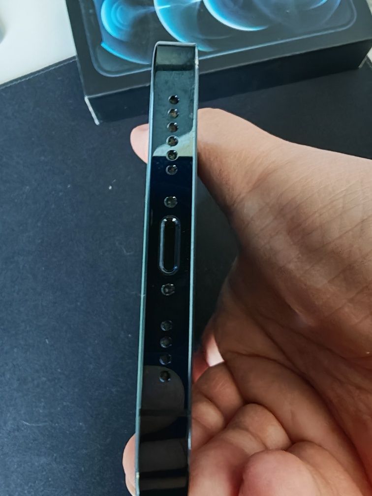 iPhone 12 pro max 128 gb