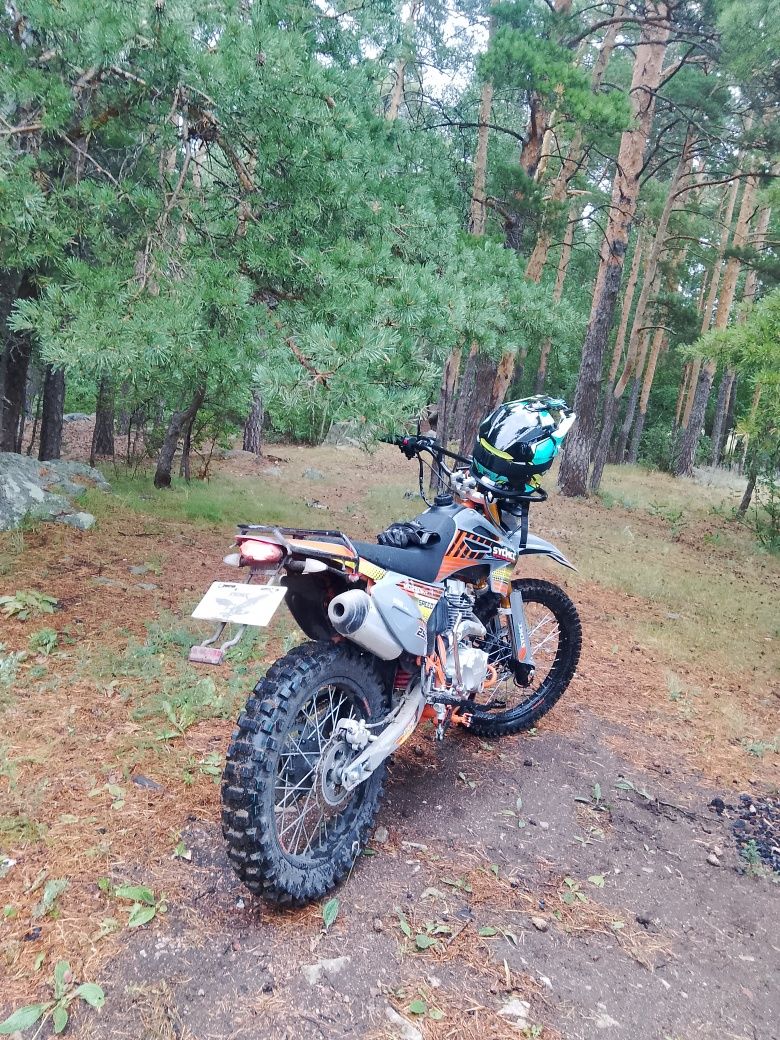 Индуро 250 кубов новый